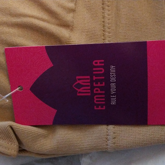 XXL Empetua All Day Everyday Shaper Bra - Picture 10 of 10